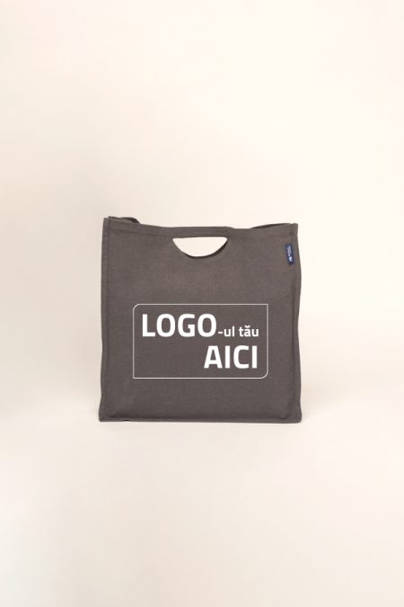 Sacoșa cu mânere incorporate